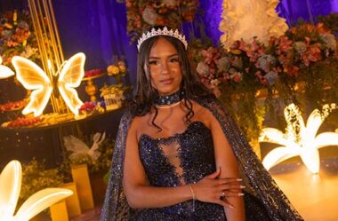 Uma celebração onde o roxo e o glamour roubaram a cena: Os 15 anos de Giovanna