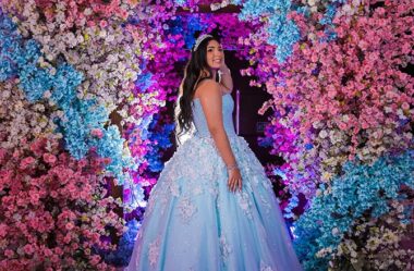 O jardim encantado em azul de Maria Eduarda: Os 15 anos dos sonhos